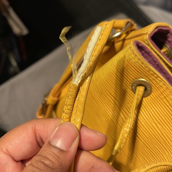 1994 Louis Vuitton Epi Noe Yellow (Authentic) - Picture 2 of 12